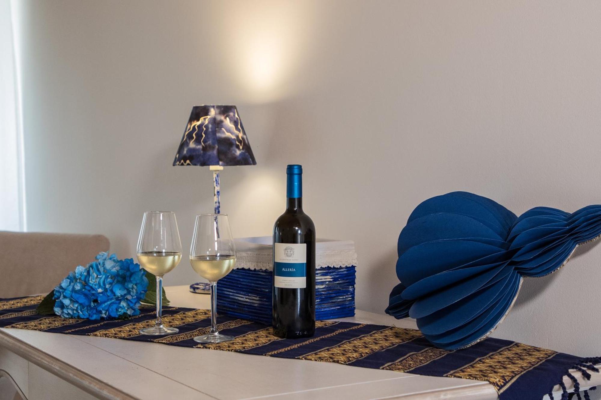Bed and Breakfast Ych-Le Grotte Di Sileno Castellaneta Habitación foto